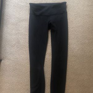 BLACK LULULEMON WONDER UNDER LEGGINGS